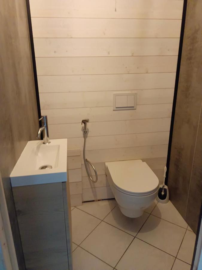 Gite Redrooster Home - 160M2, 4 Ch, 2 Sdb, Fibre, Parking, Sauna, Bain A Remous Theys Kültér fotó